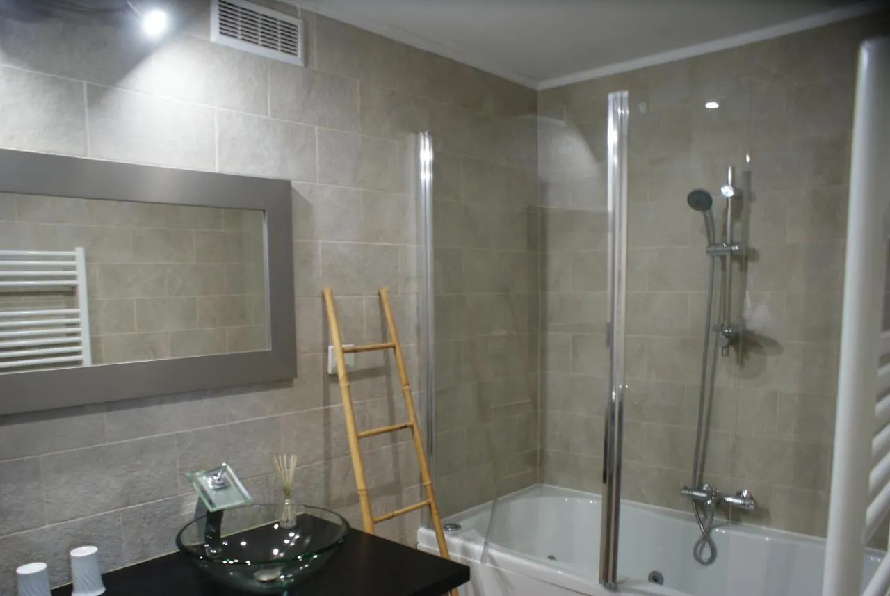 Loft Ravissant Avec Piscine Apartment Cagnes-sur-Mer France